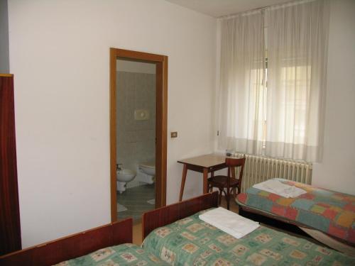 Hotel Oasi Тренто Екстериор снимка