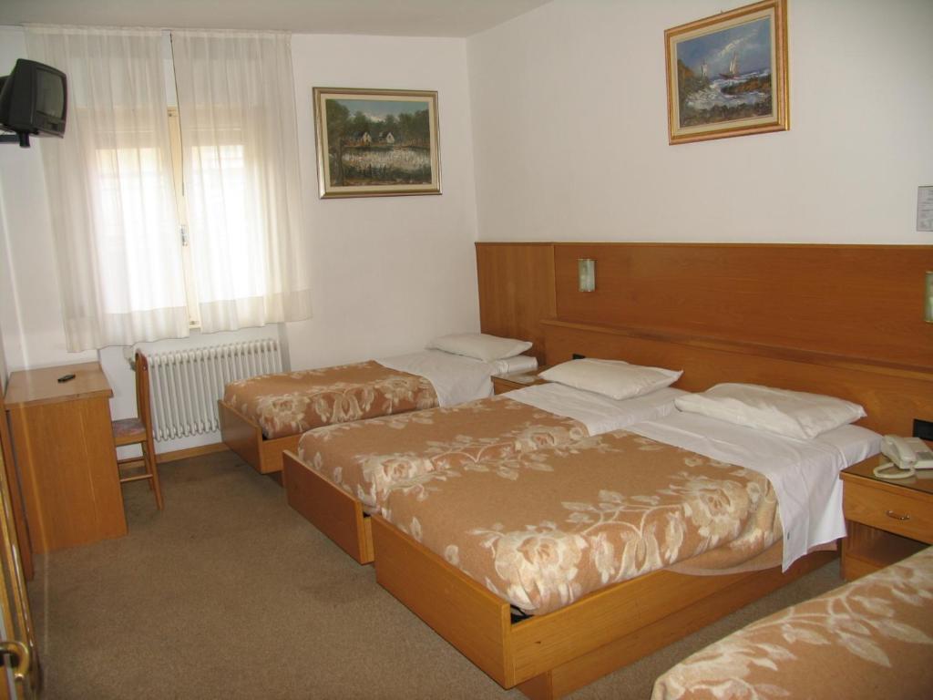 Hotel Oasi Тренто Стая снимка